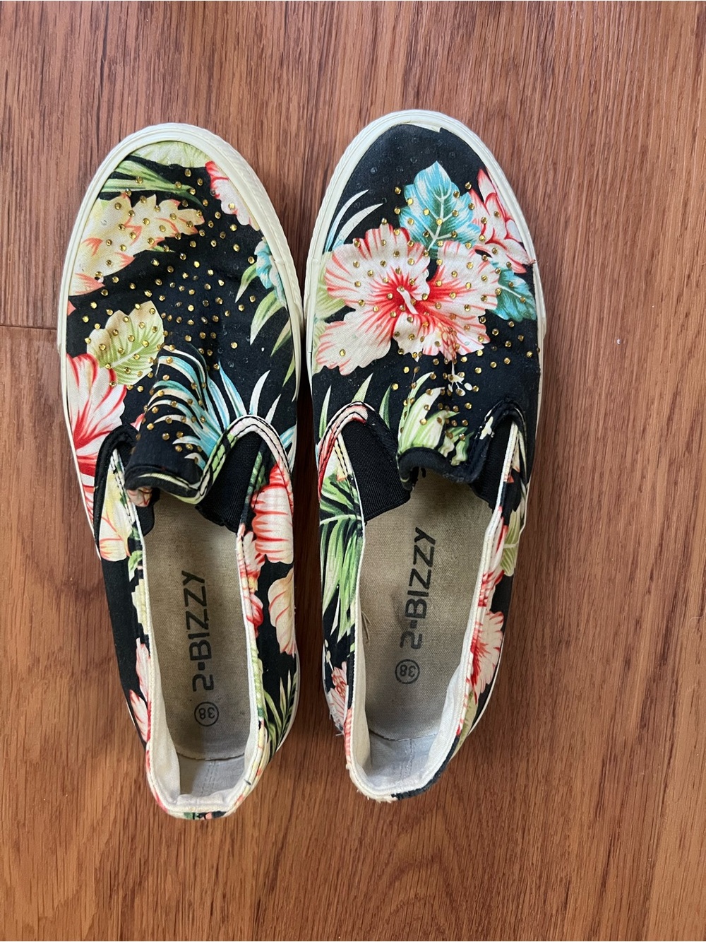 Women's Black Floral Slip-On Sneakers